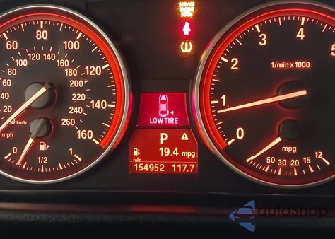 2015 BMW X1 Sdrive28I from USA, damaged, VIN WBAVM1C54FV318221